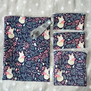 Itzy Ritzy fox hollow travel happens wet bag and 3 snack happens bags